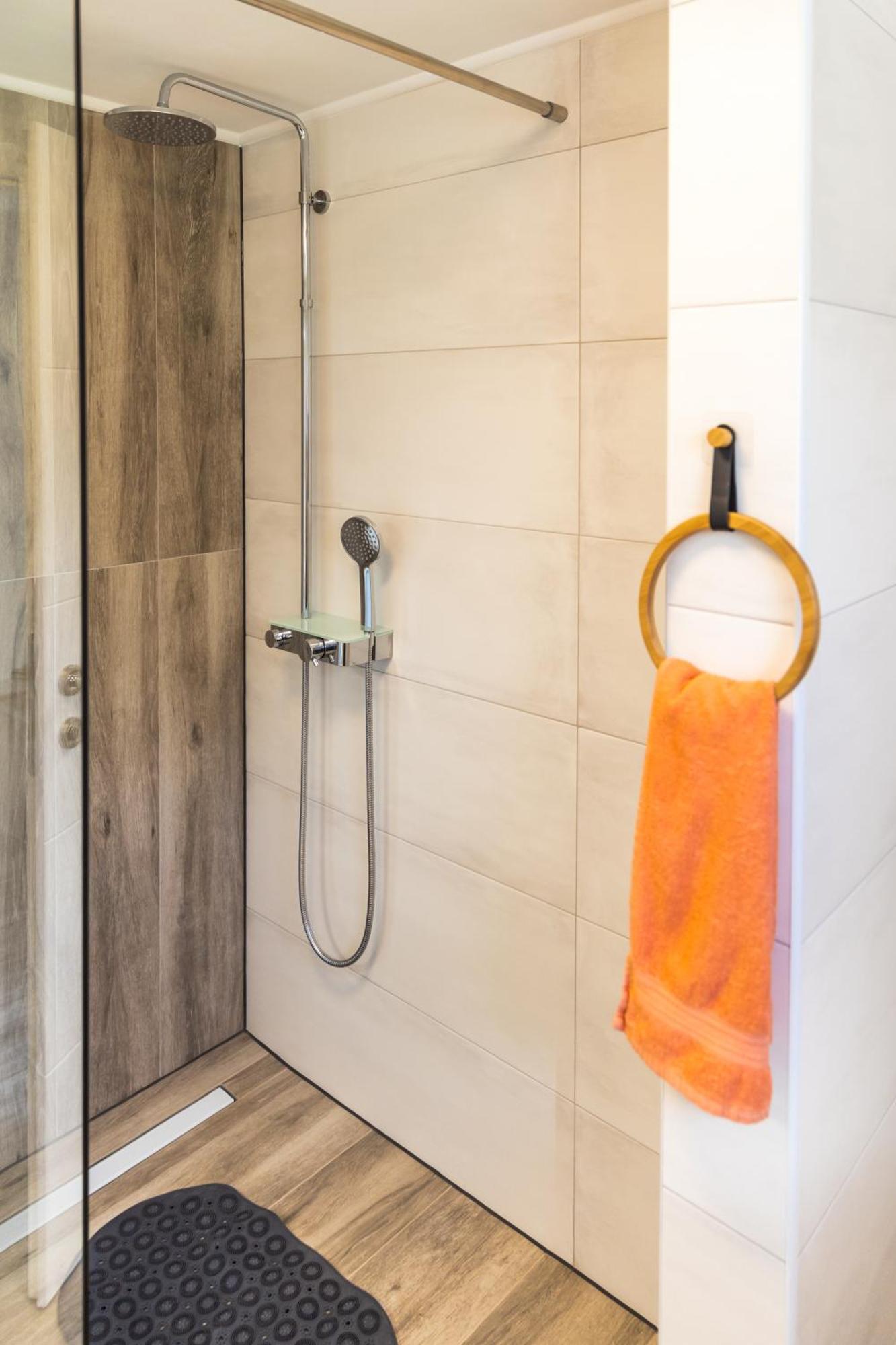 Apartman Grey Slunj Buitenkant foto